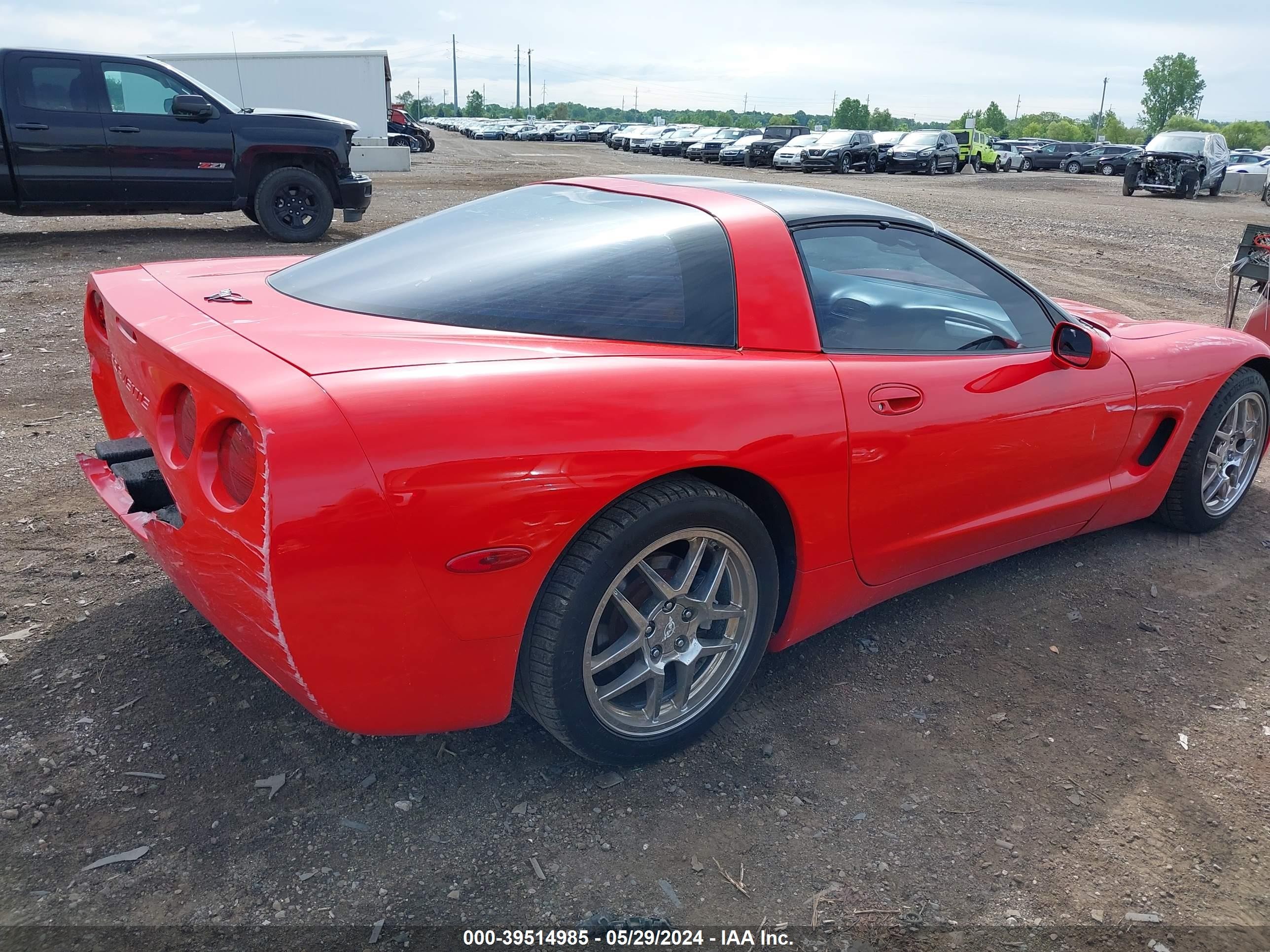 Photo 3 VIN: 1G1YY22G6W5103784 - CHEVROLET CORVETTE 