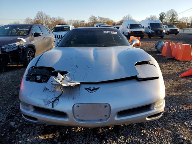 Photo 4 VIN: 1G1YY22G725105103 - CHEVROLET CORVETTE 