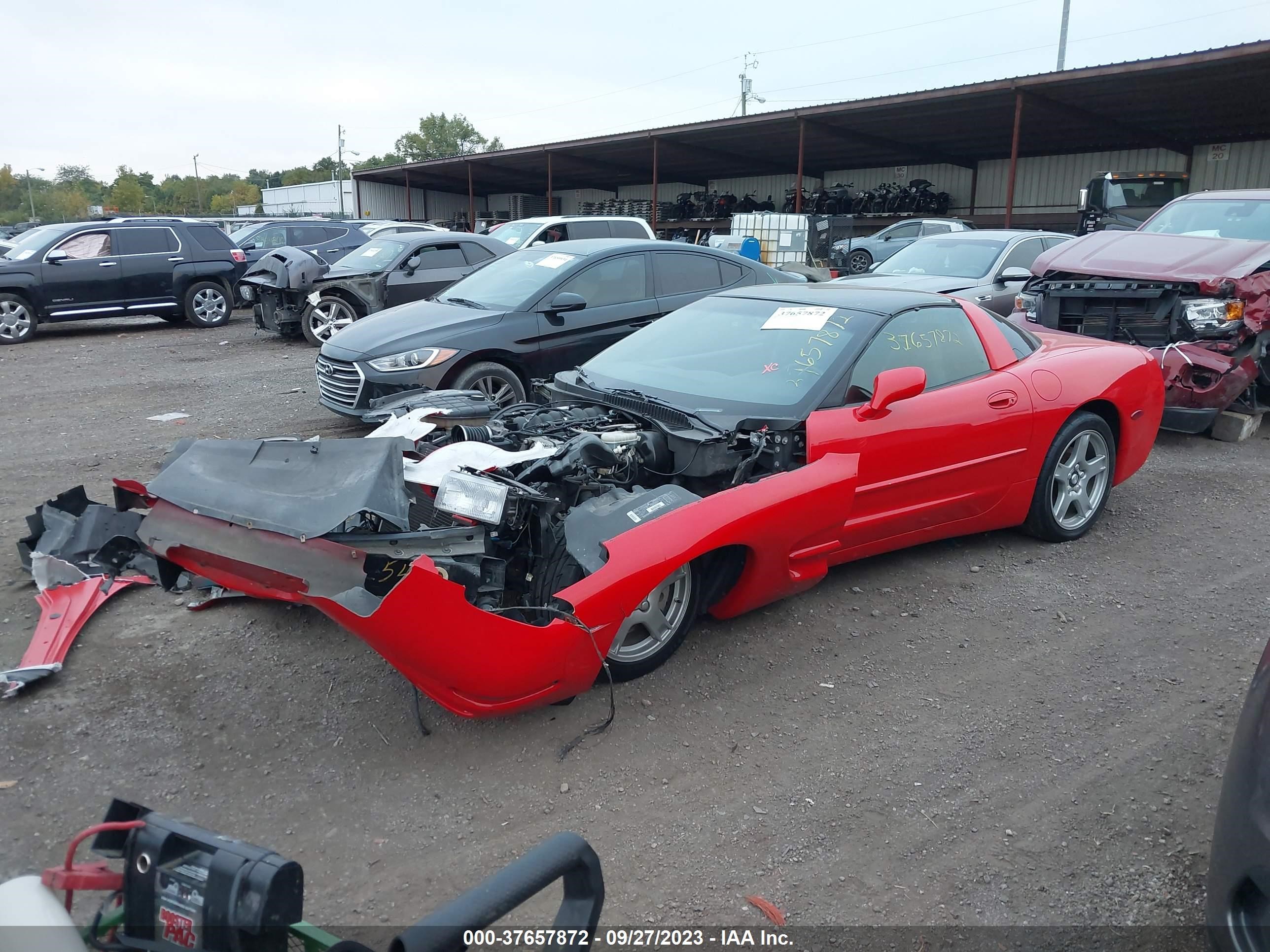 Photo 1 VIN: 1G1YY22G8W5111630 - CHEVROLET CORVETTE 