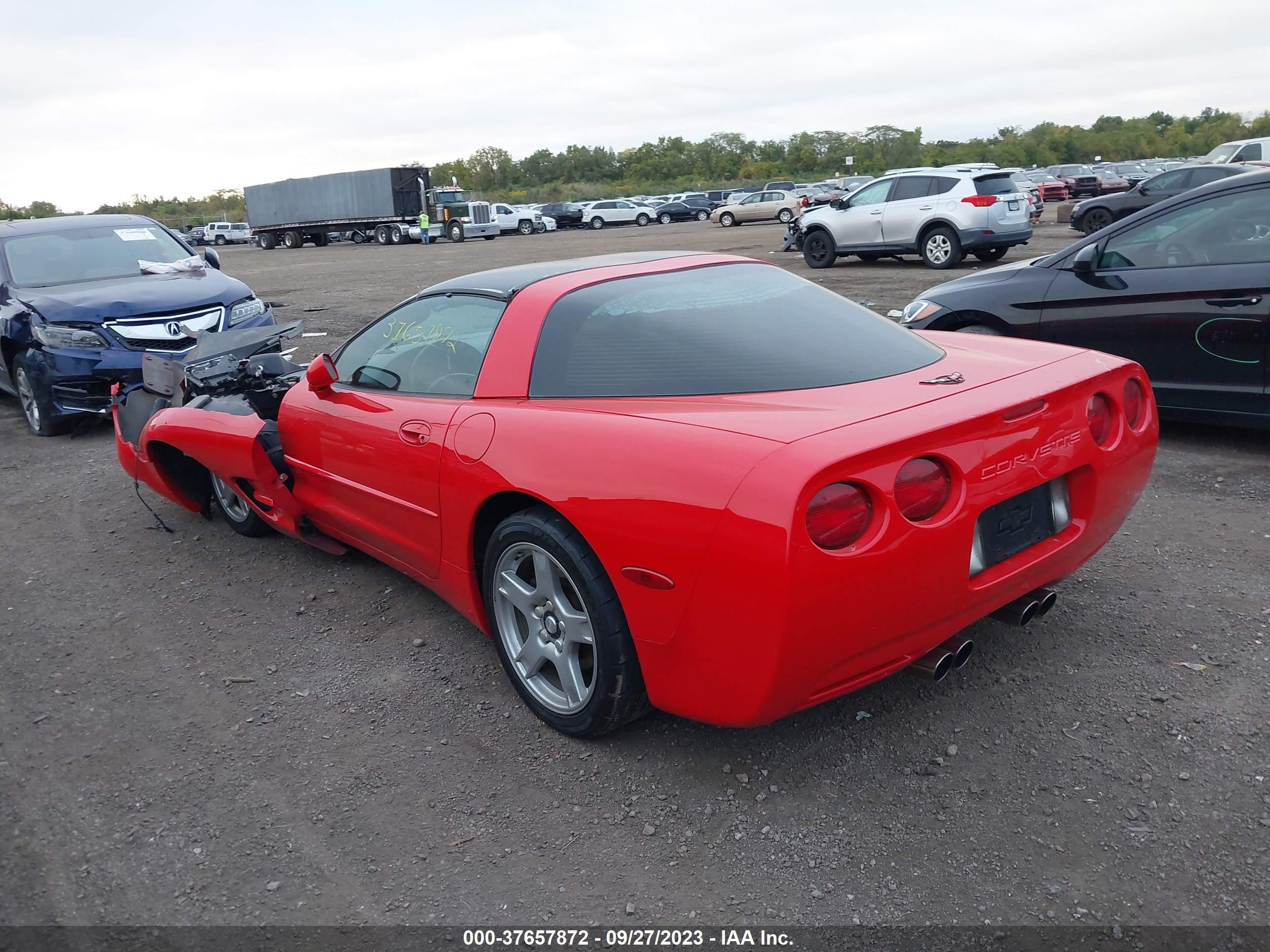 Photo 2 VIN: 1G1YY22G8W5111630 - CHEVROLET CORVETTE 