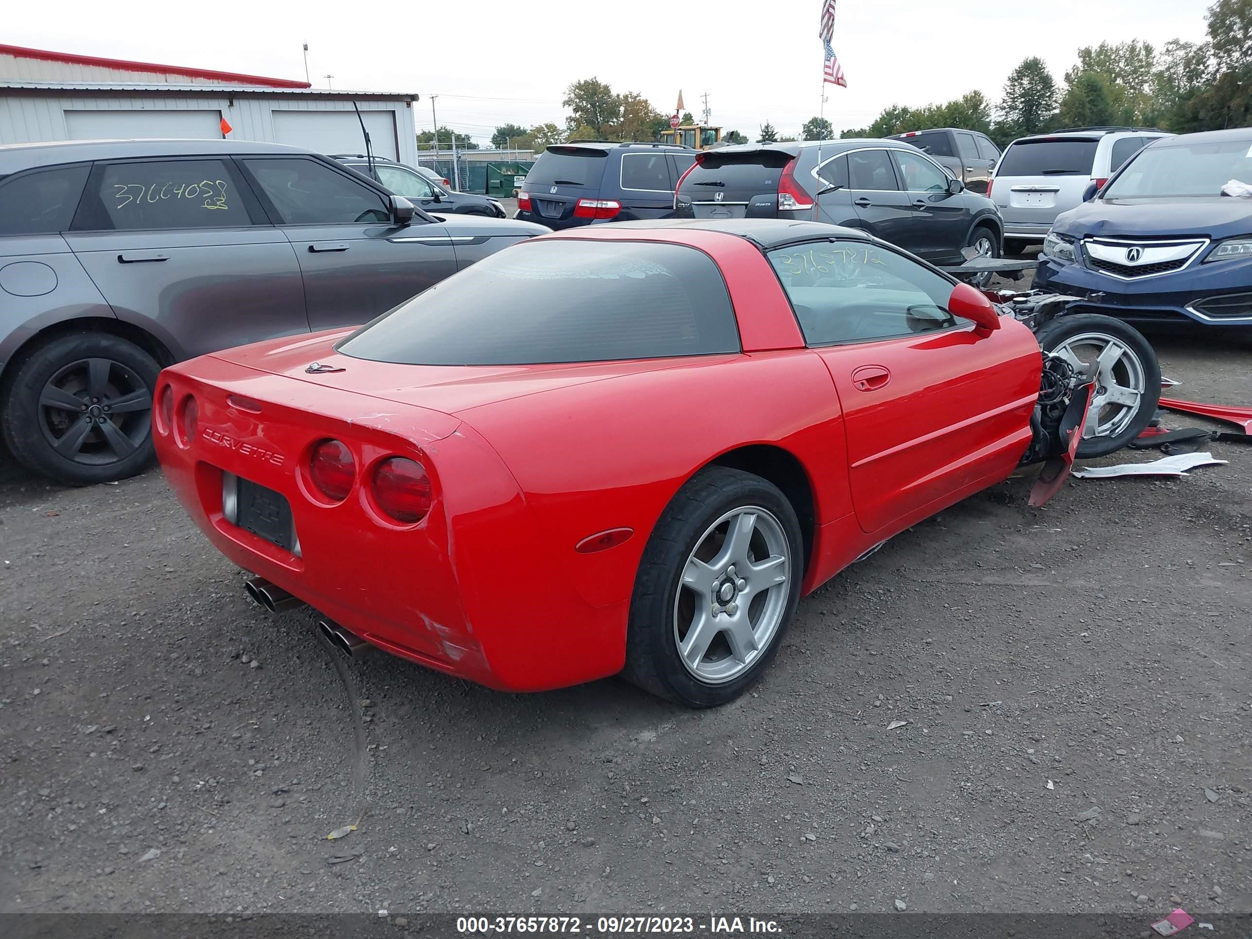 Photo 3 VIN: 1G1YY22G8W5111630 - CHEVROLET CORVETTE 