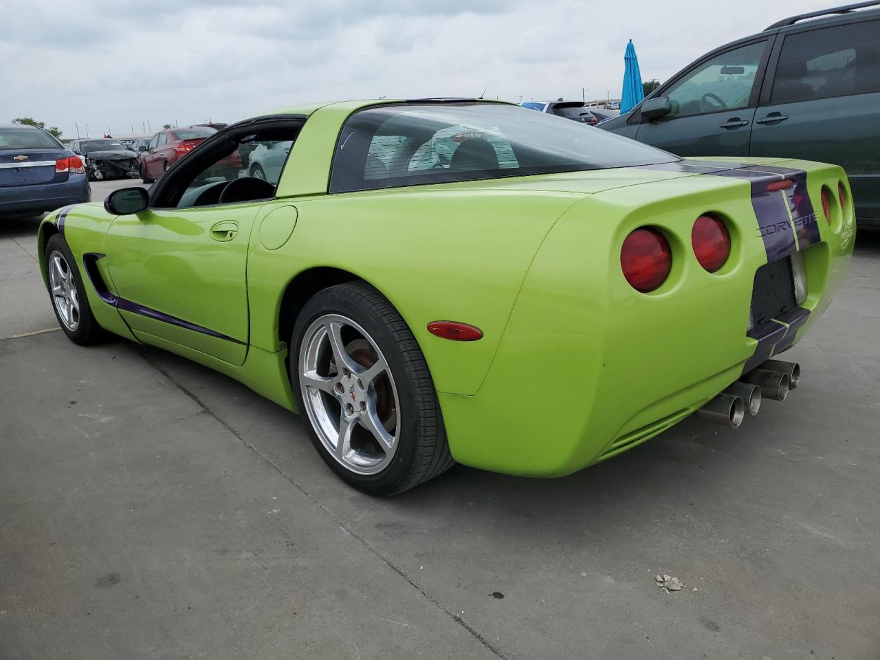 Photo 1 VIN: 1G1YY22G8Y5132352 - CHEVROLET CORVETTE 