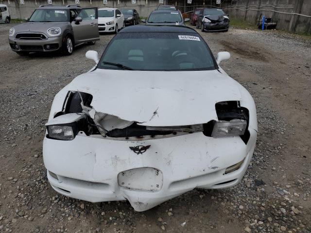 Photo 4 VIN: 1G1YY22G9Y5119822 - CHEVROLET CORVETTE 