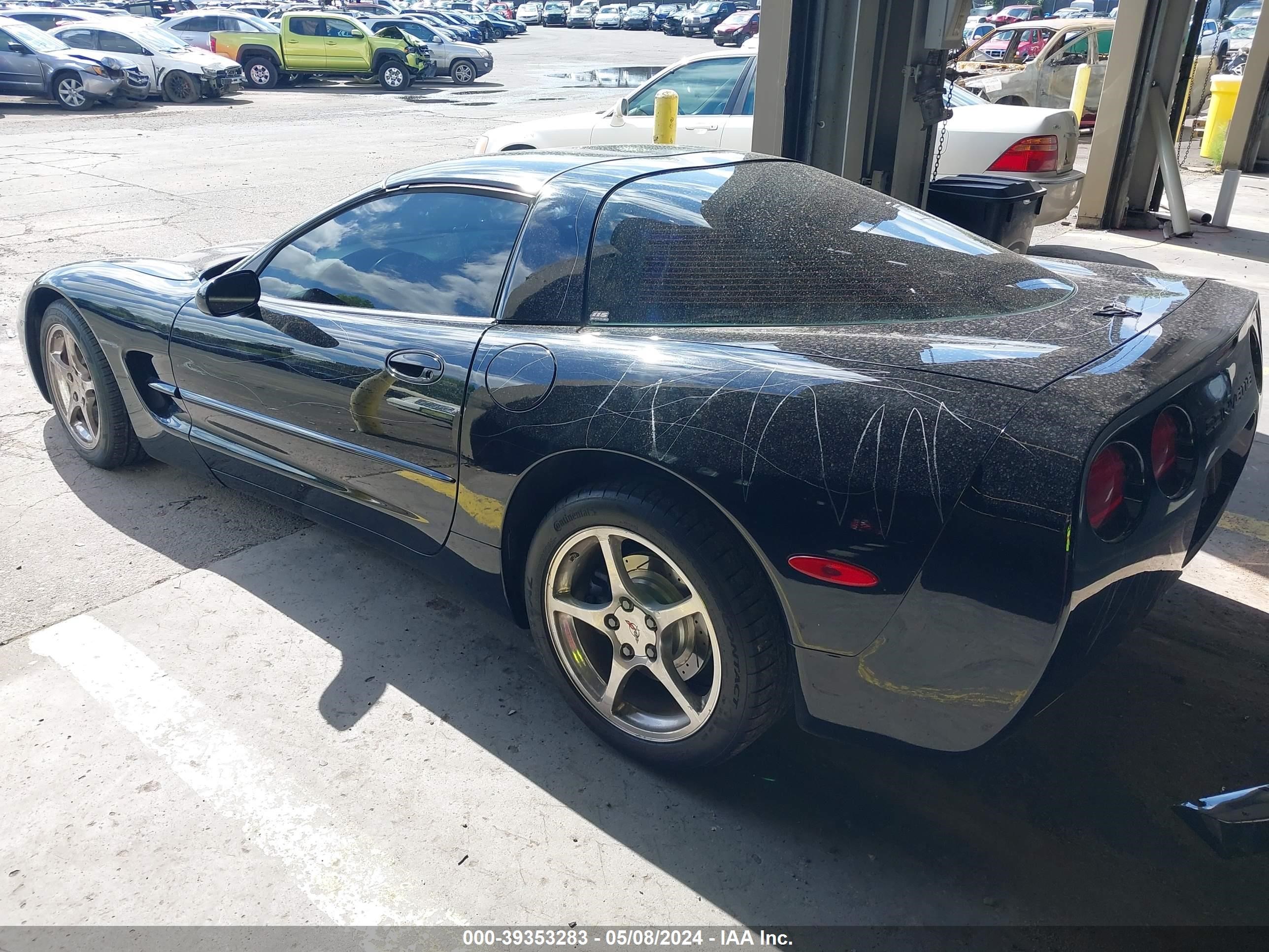 Photo 2 VIN: 1G1YY22GX15106793 - CHEVROLET CORVETTE 