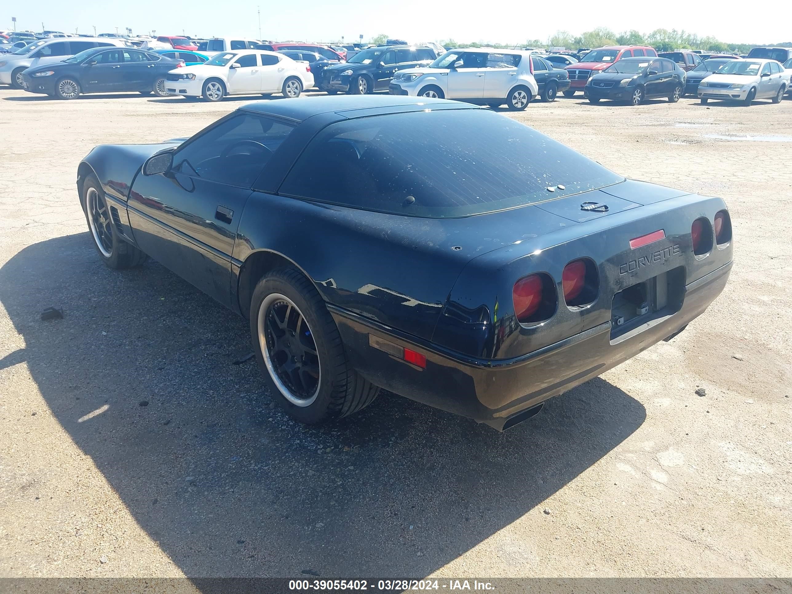 Photo 2 VIN: 1G1YY22P2S5117689 - CHEVROLET CORVETTE 