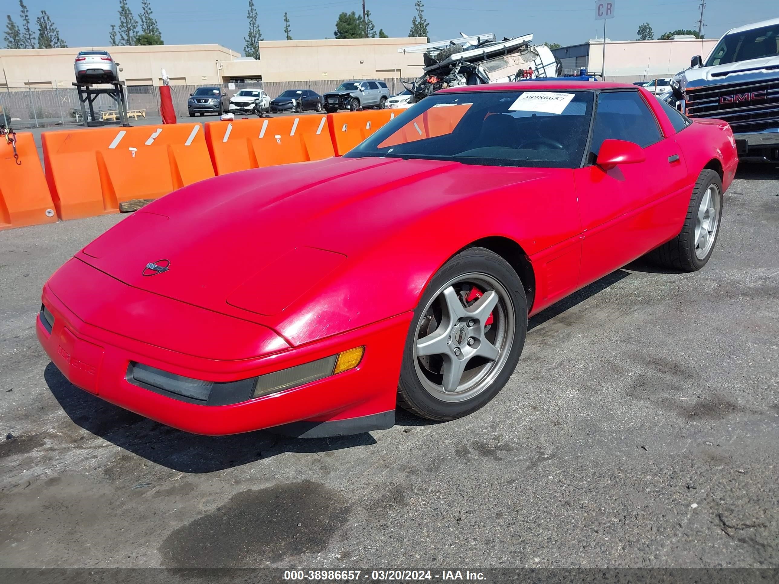 Photo 1 VIN: 1G1YY22PXS5110215 - CHEVROLET CORVETTE 