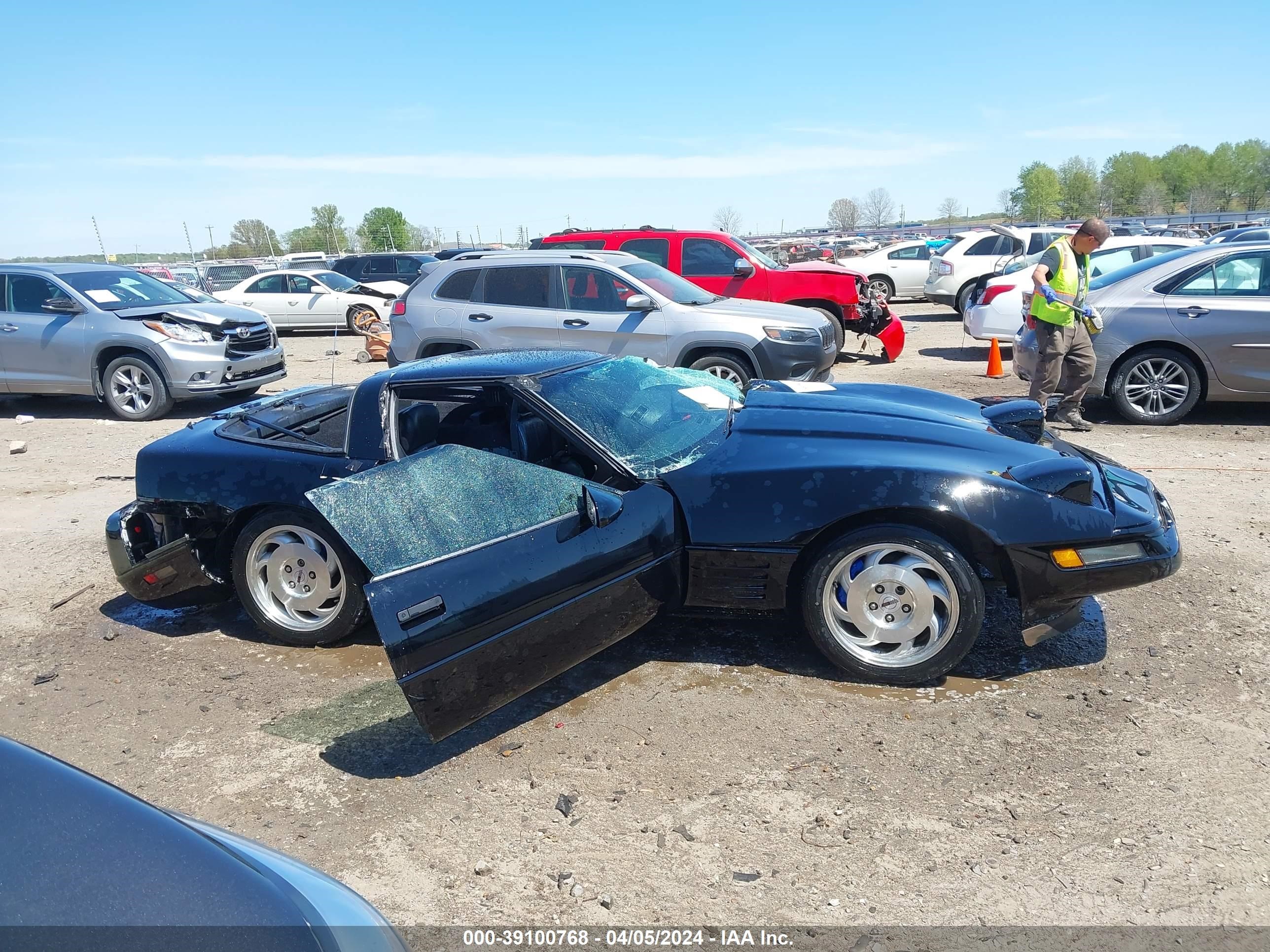 Photo 11 VIN: 1G1YY2385M5108608 - CHEVROLET CORVETTE 