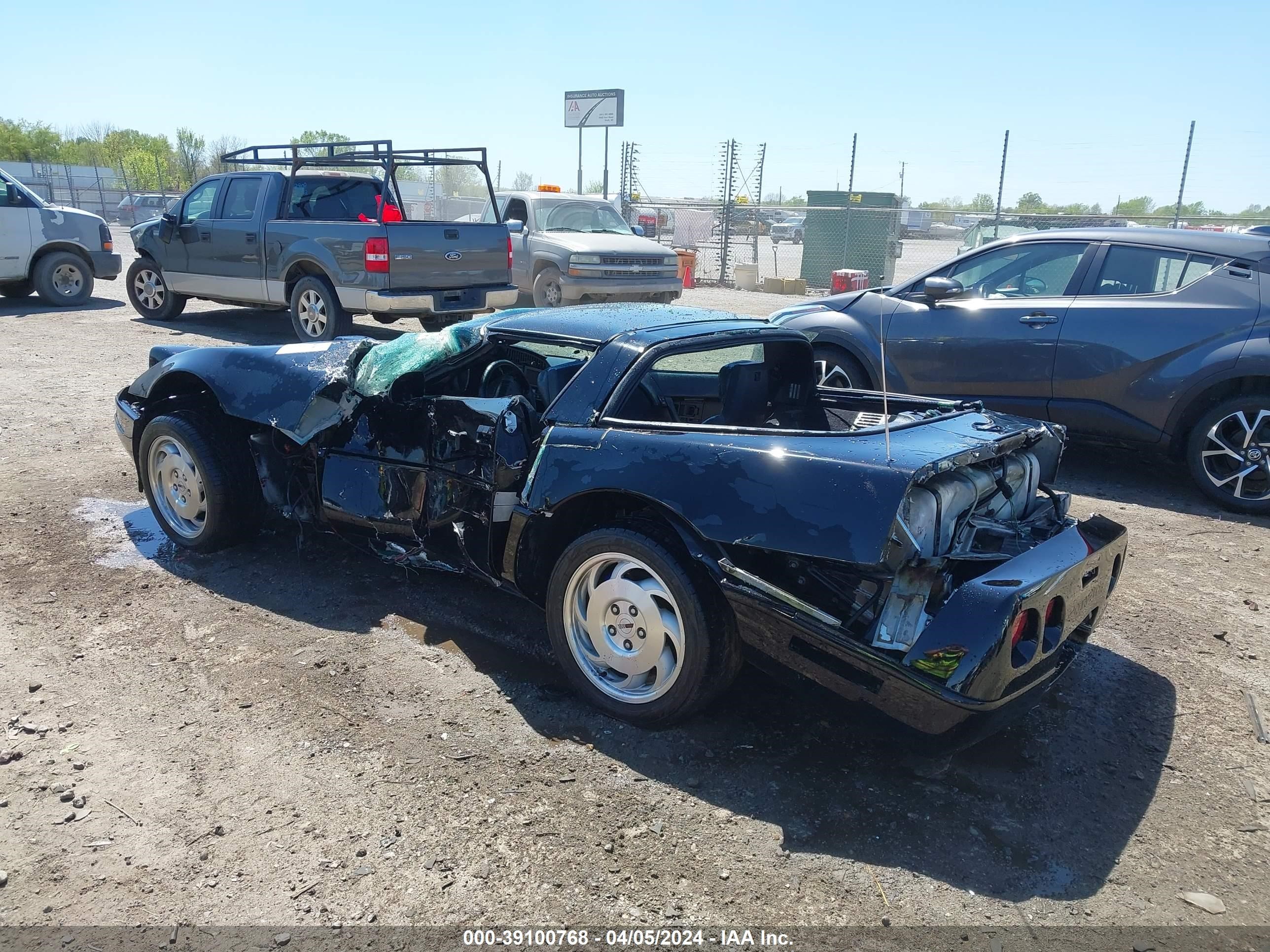 Photo 2 VIN: 1G1YY2385M5108608 - CHEVROLET CORVETTE 