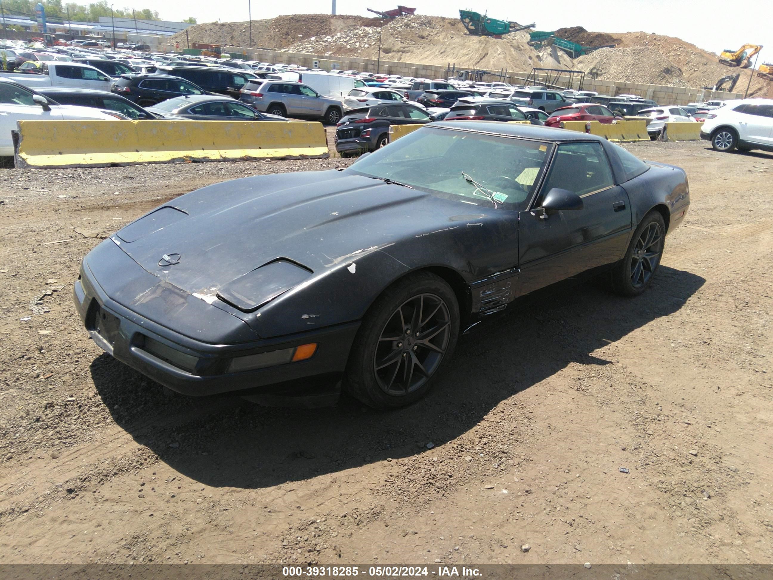 Photo 1 VIN: 1G1YY23P4N5105224 - CHEVROLET CORVETTE 