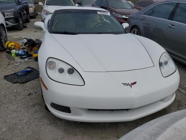 Photo 4 VIN: 1G1YY24U055109842 - CHEVROLET CORVETTE 