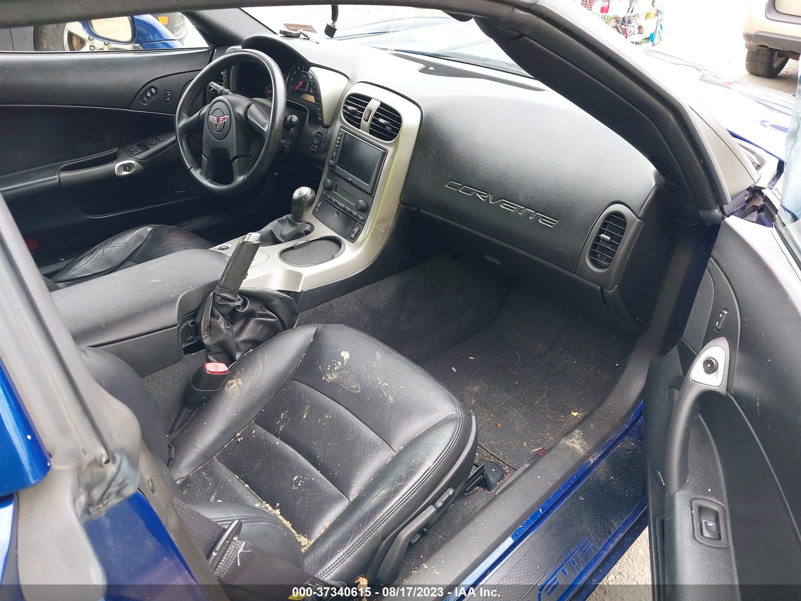 Photo 4 VIN: 1G1YY24U155119960 - CHEVROLET CORVETTE 