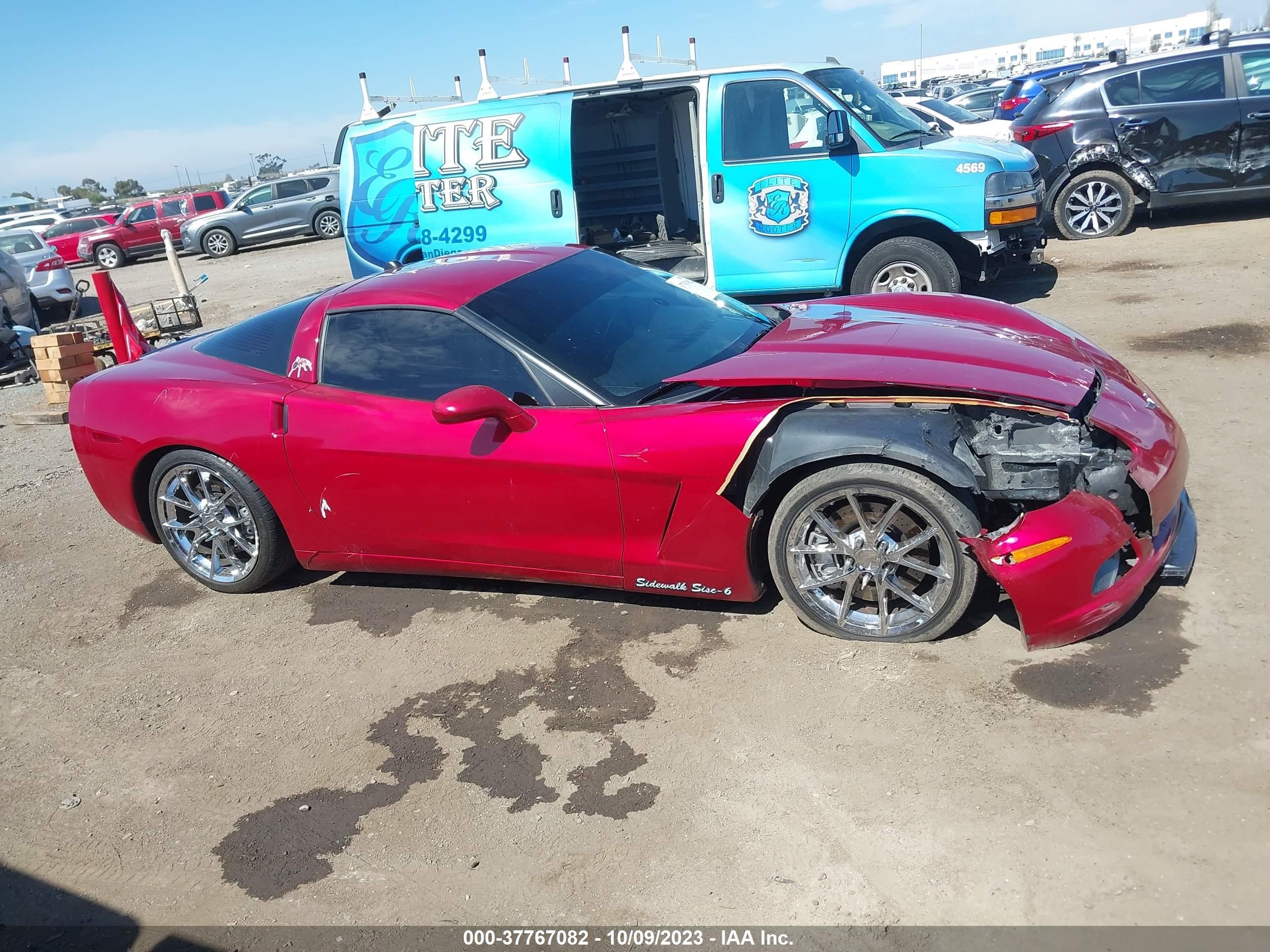 Photo 12 VIN: 1G1YY24U355111472 - CHEVROLET CORVETTE 