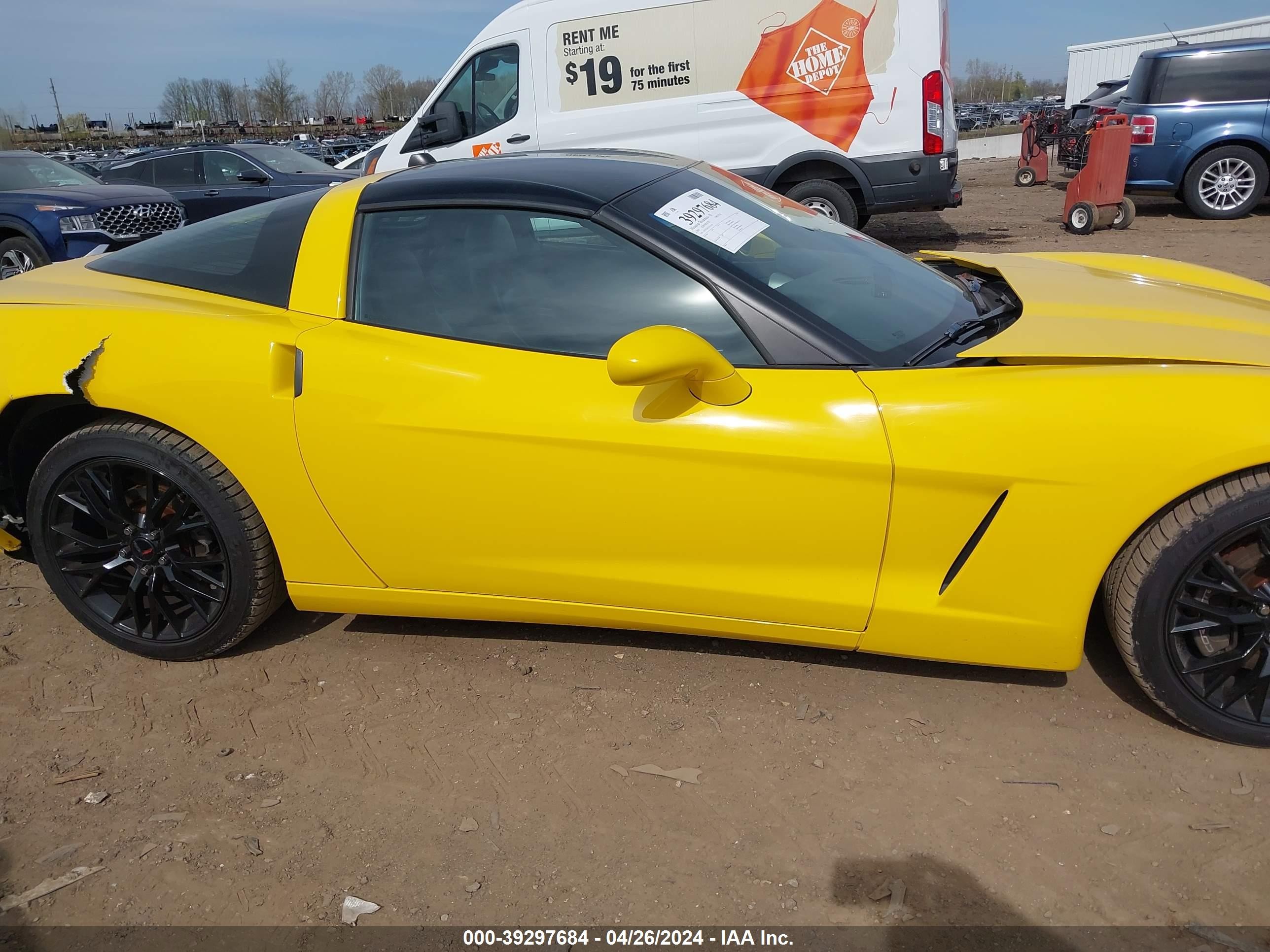 Photo 12 VIN: 1G1YY24U355135240 - CHEVROLET CORVETTE 