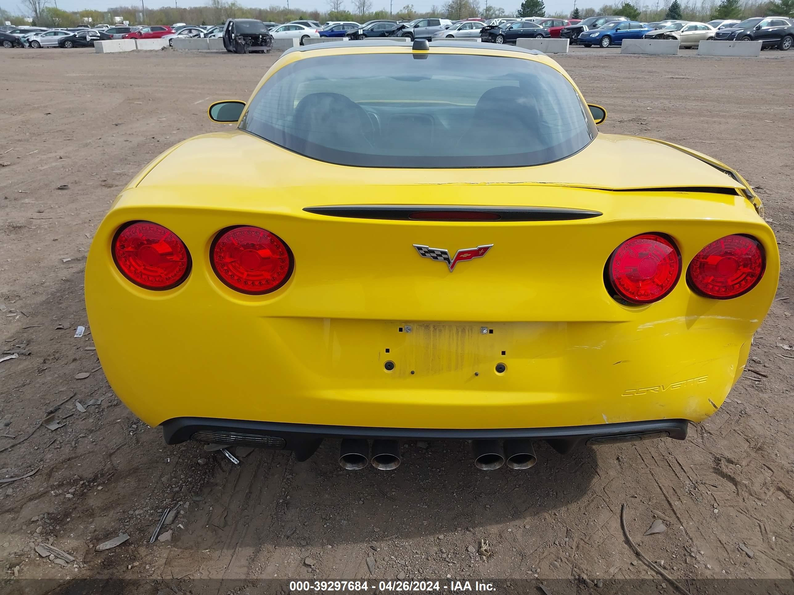 Photo 15 VIN: 1G1YY24U355135240 - CHEVROLET CORVETTE 