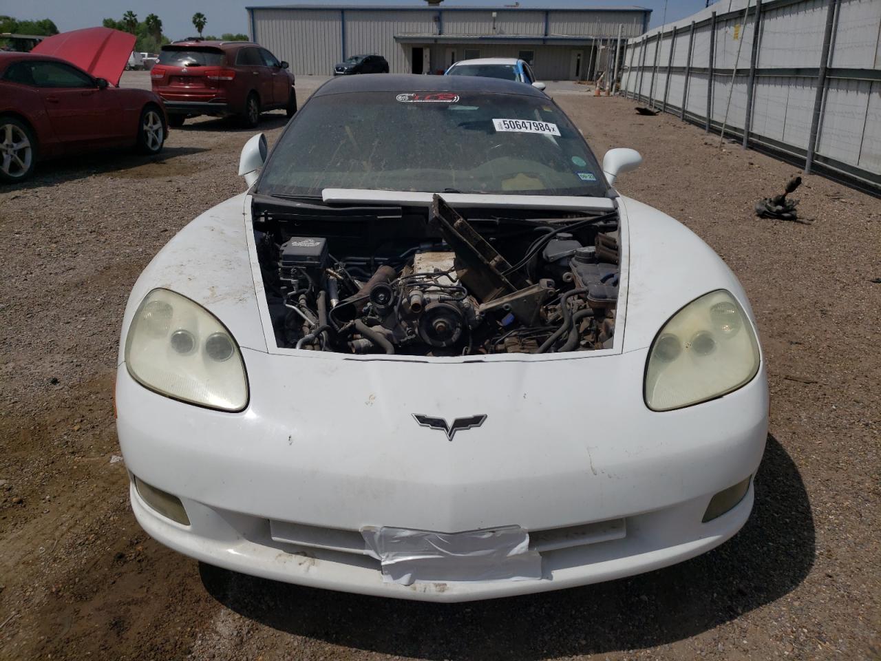 Photo 4 VIN: 1G1YY24U555111313 - CHEVROLET CORVETTE 