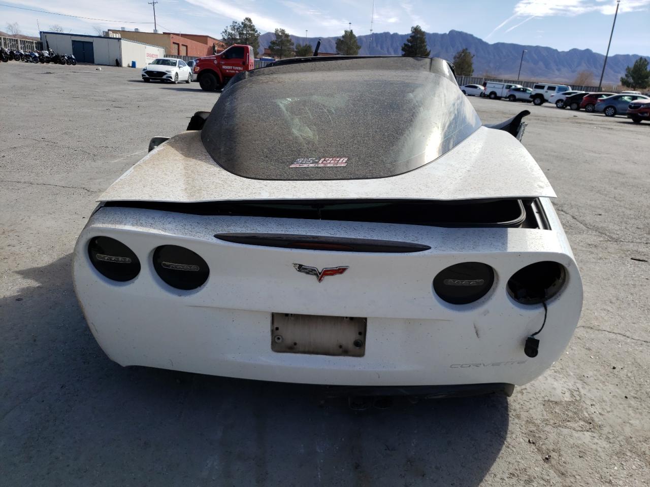 Photo 5 VIN: 1G1YY24U955134593 - CHEVROLET CORVETTE 