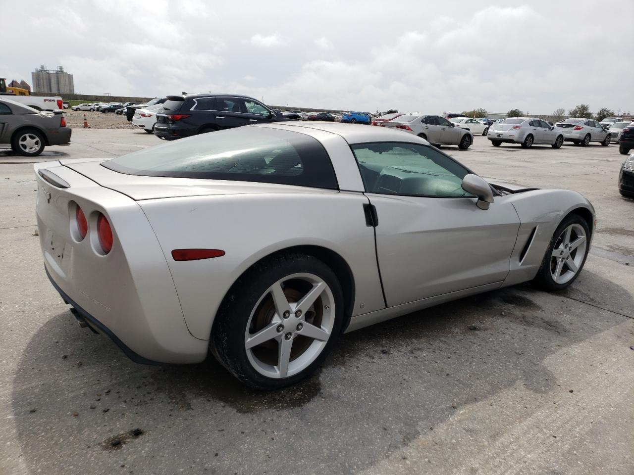 Photo 2 VIN: 1G1YY25U375125812 - CHEVROLET CORVETTE 