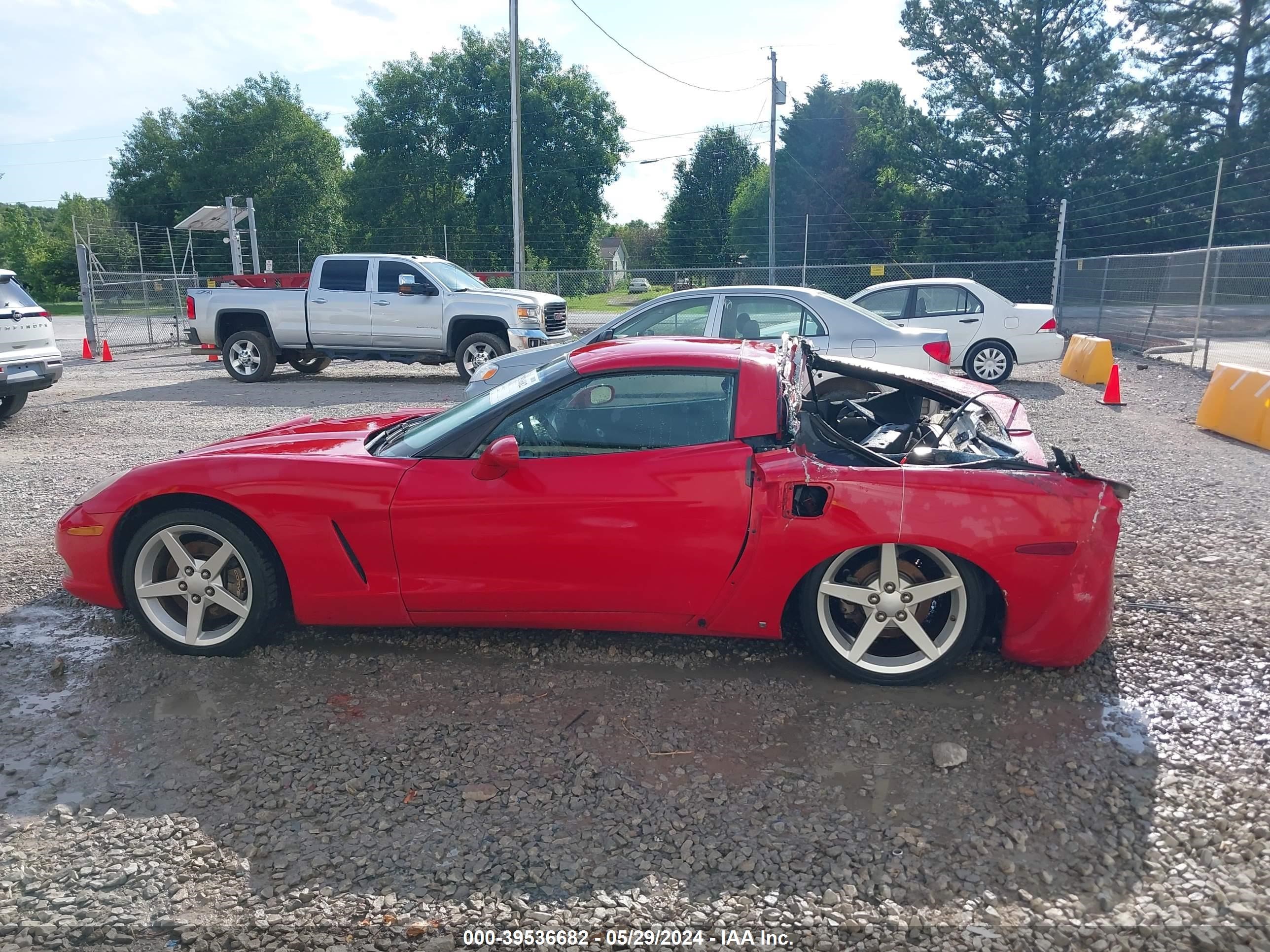 Photo 14 VIN: 1G1YY25UX75137942 - CHEVROLET CORVETTE 