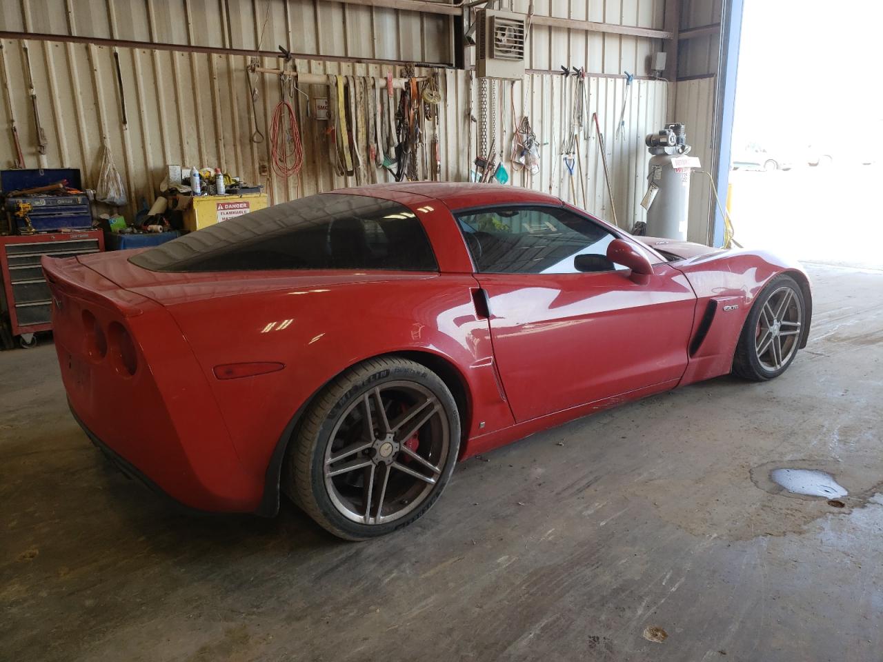 Photo 2 VIN: 1G1YY26EX85119806 - CHEVROLET CORVETTE 