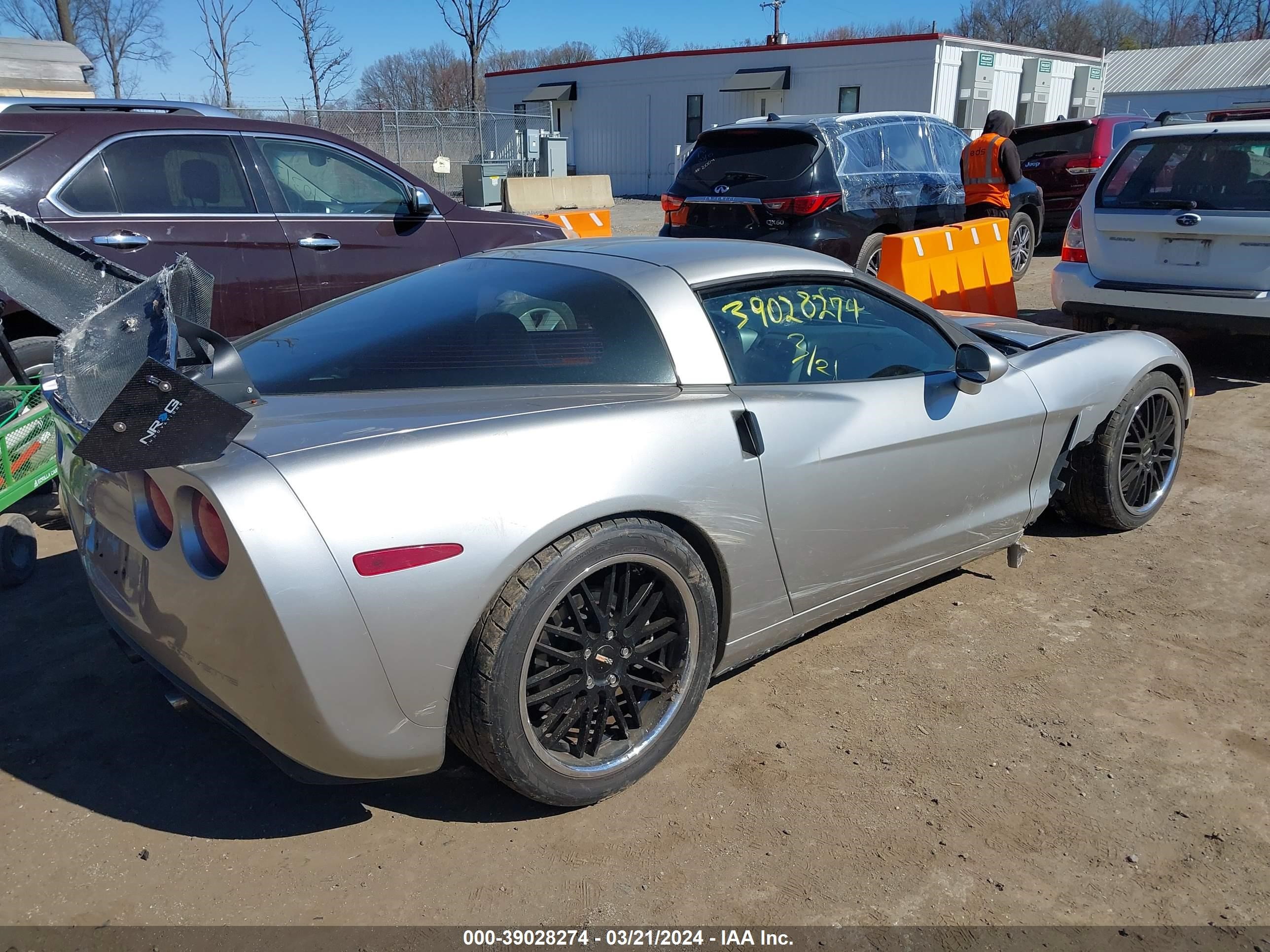 Photo 3 VIN: 1G1YY26U265122428 - CHEVROLET CORVETTE 