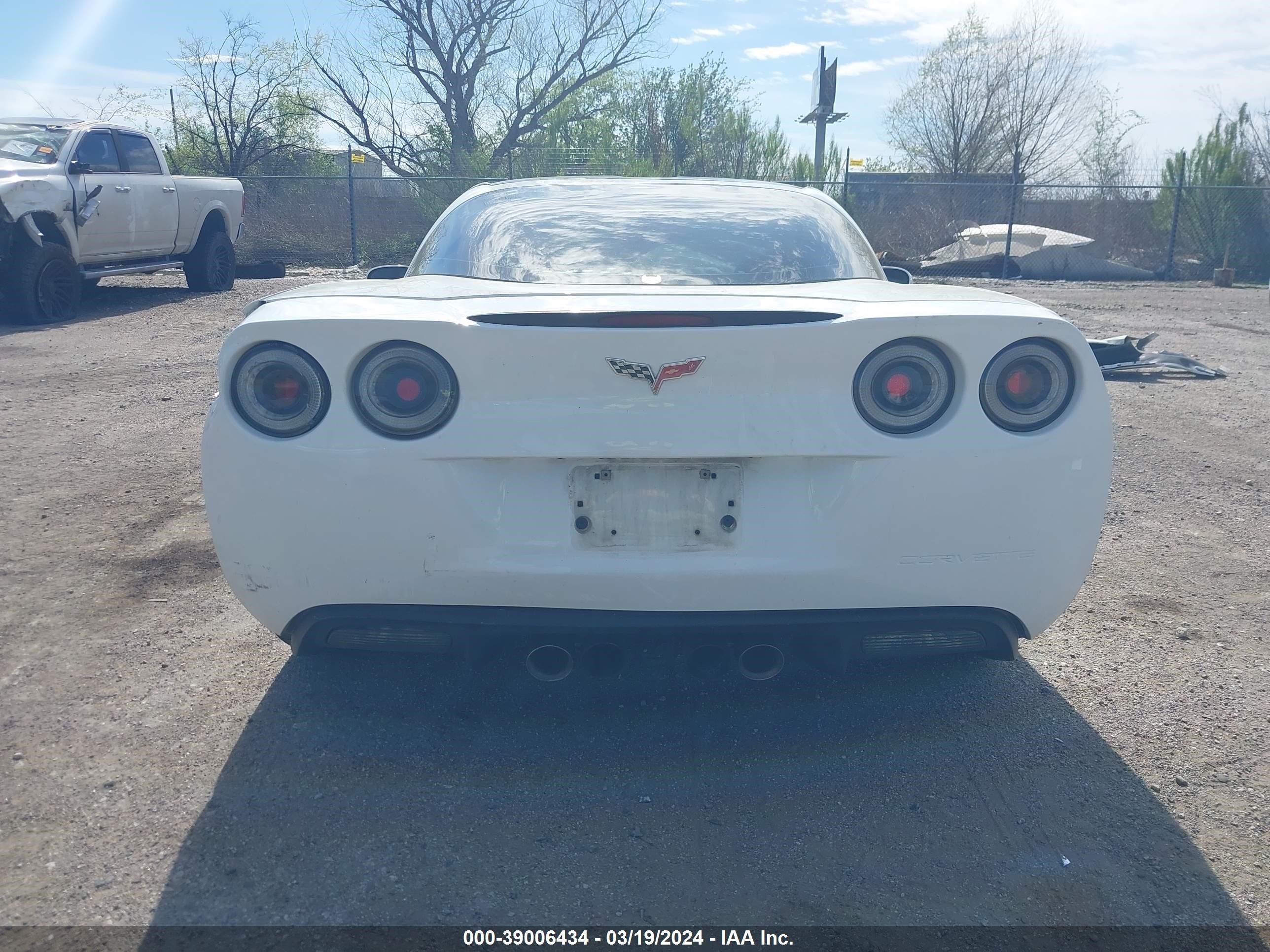 Photo 16 VIN: 1G1YY26W595109498 - CHEVROLET CORVETTE 