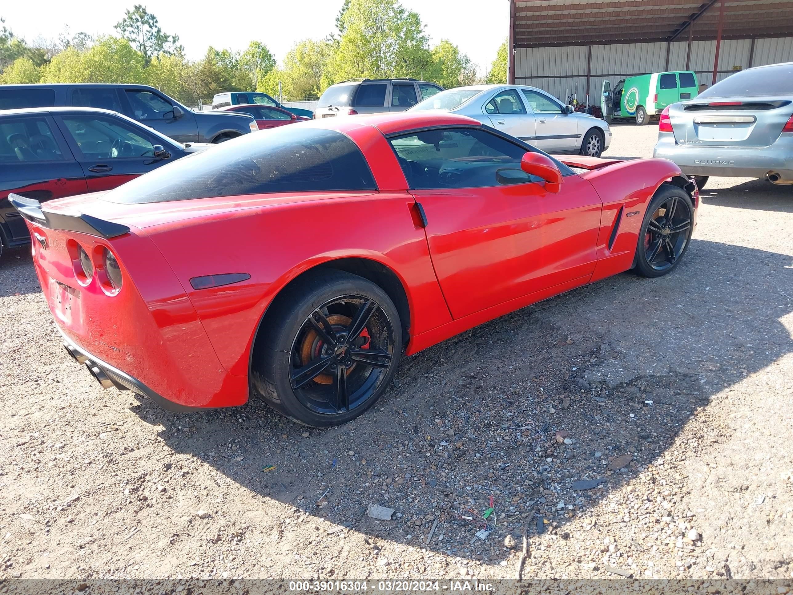 Photo 3 VIN: 1G1YY26W885117562 - CHEVROLET CORVETTE 