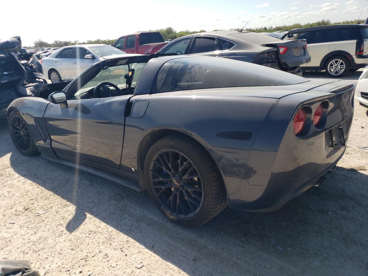 Photo 1 VIN: 1G1YY26W995106250 - CHEVROLET CORVETTE 