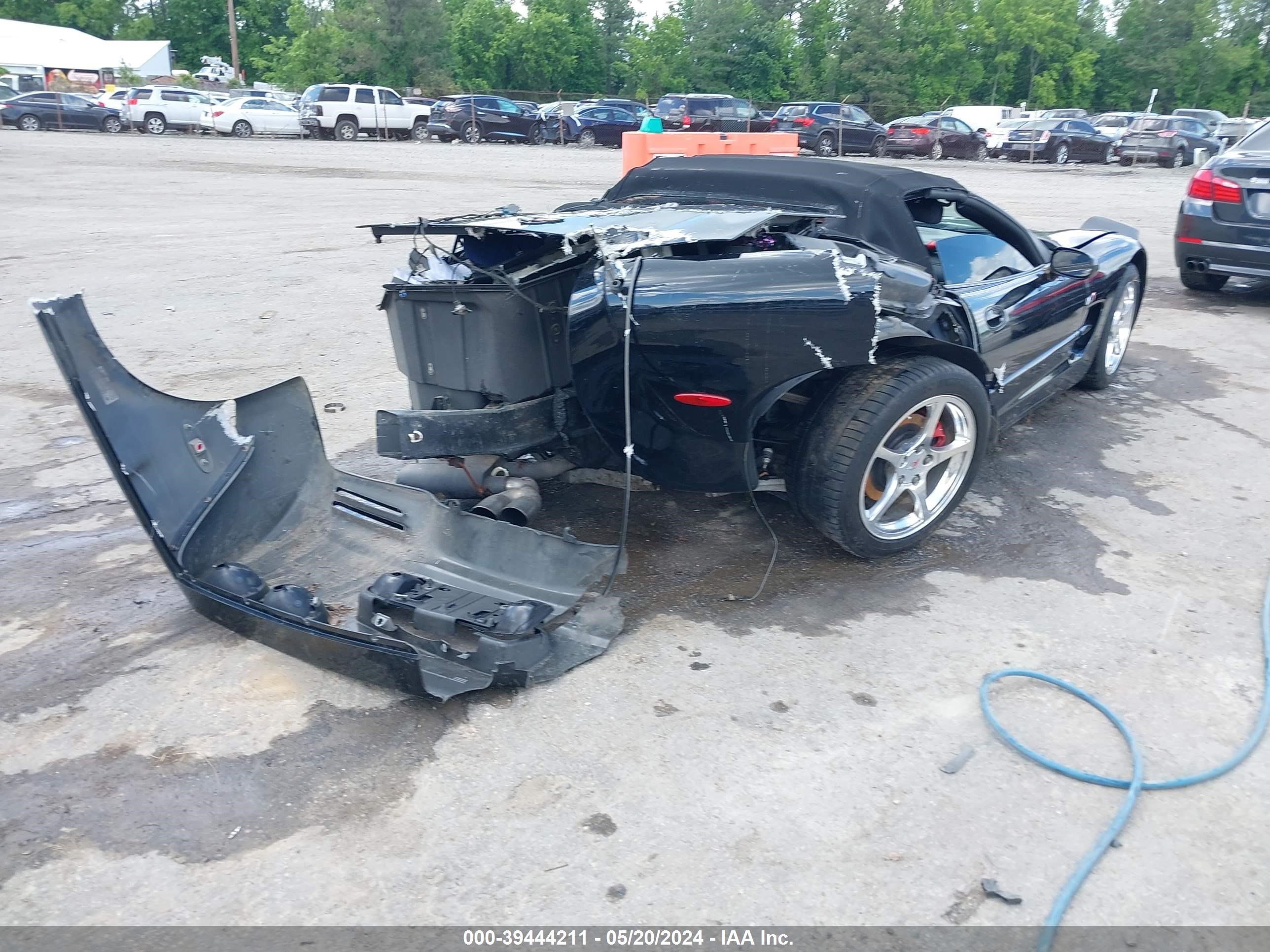 Photo 3 VIN: 1G1YY32G515123684 - CHEVROLET CORVETTE 