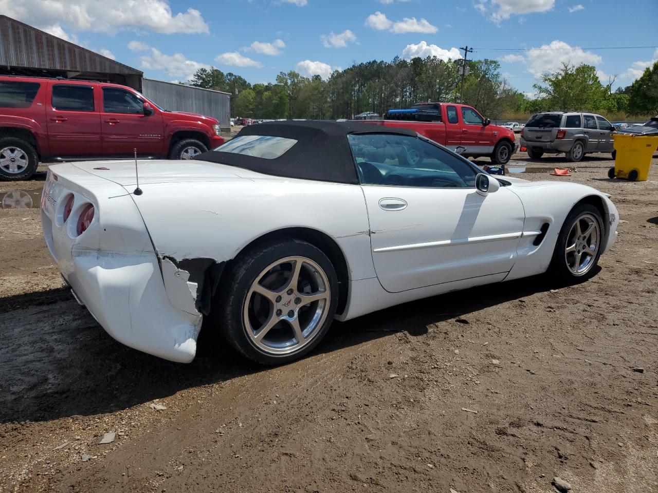 Photo 2 VIN: 1G1YY32GXY5121875 - CHEVROLET CORVETTE 