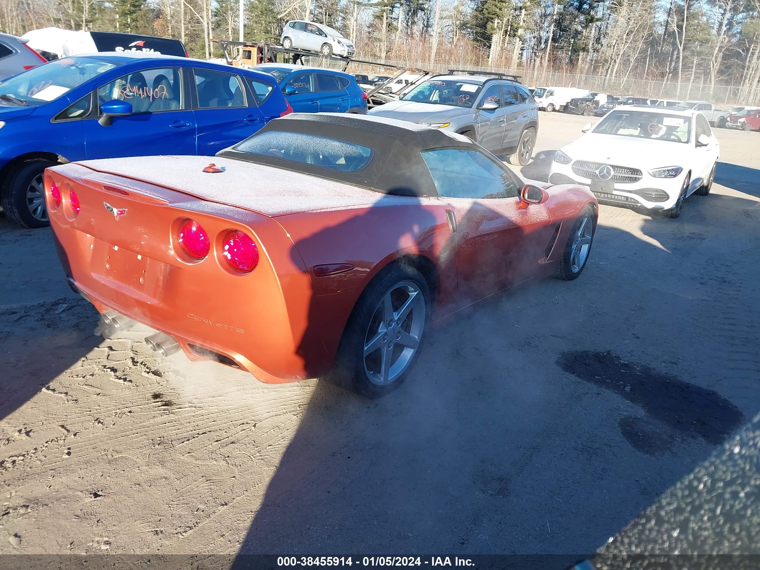 Photo 3 VIN: 1G1YY34U255124011 - CHEVROLET CORVETTE 