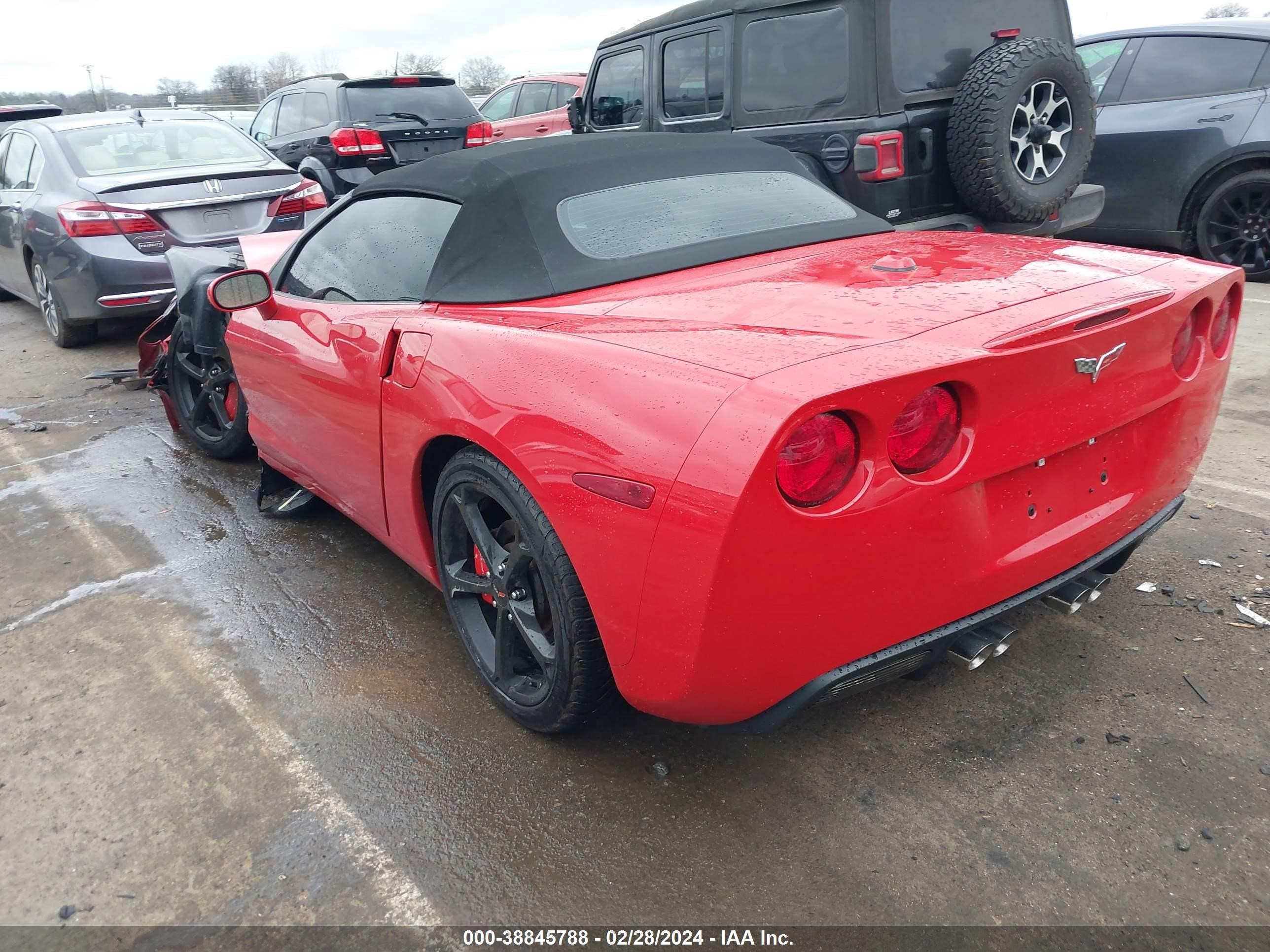 Photo 2 VIN: 1G1YY34U855123543 - CHEVROLET CORVETTE 