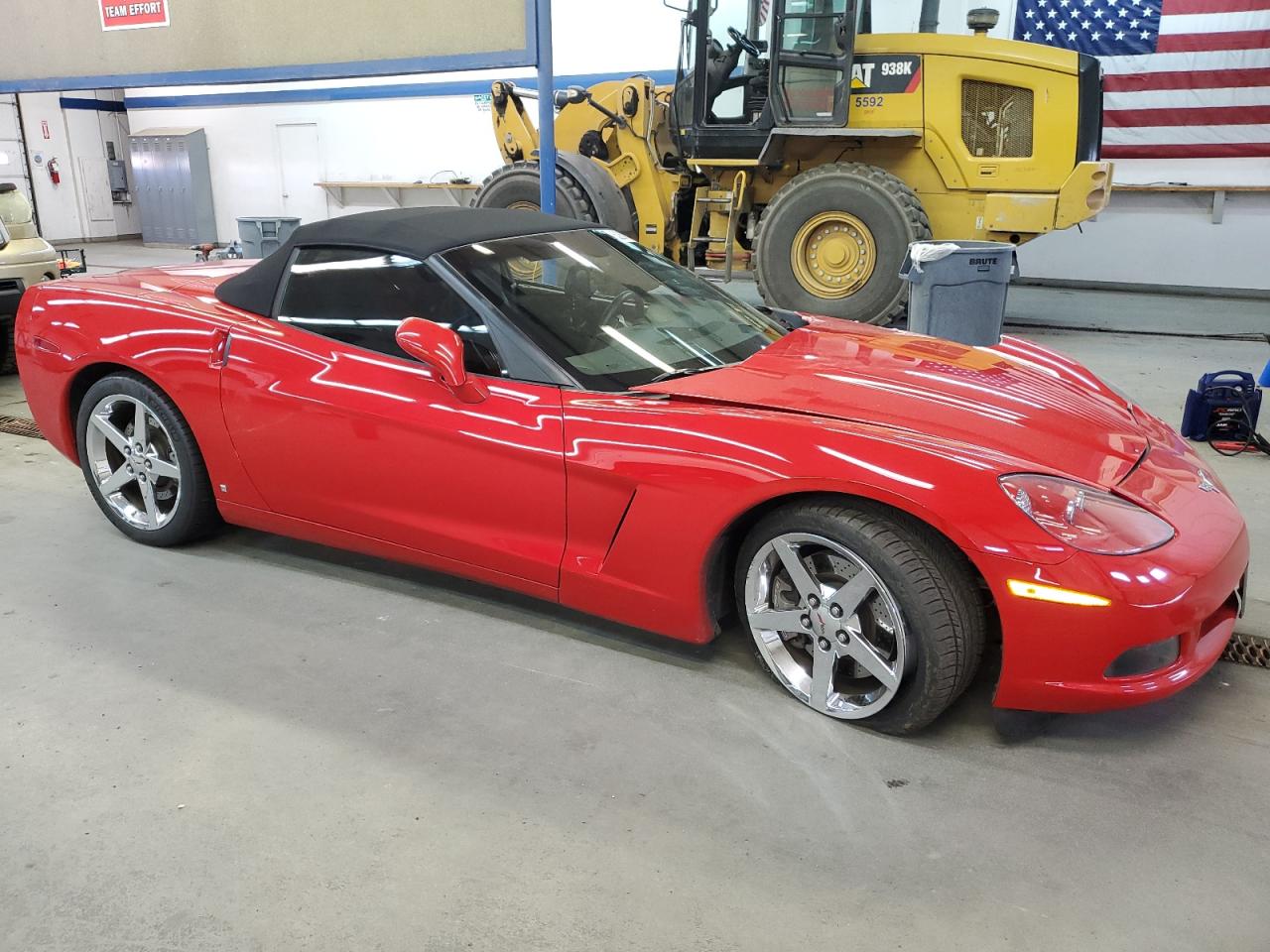 Photo 3 VIN: 1G1YY36W185112953 - CHEVROLET CORVETTE 