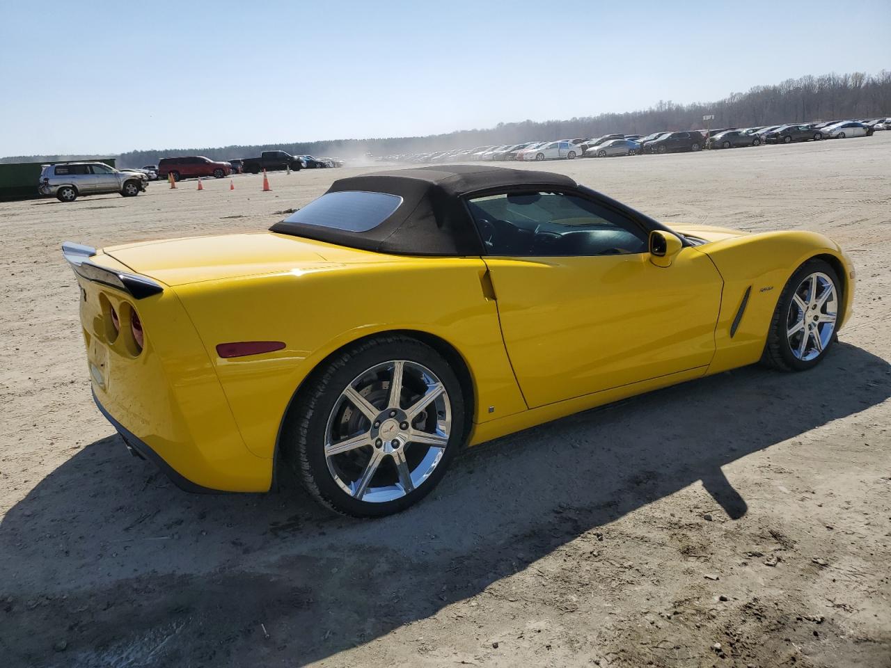 Photo 2 VIN: 1G1YY36W995200232 - CHEVROLET CORVETTE 