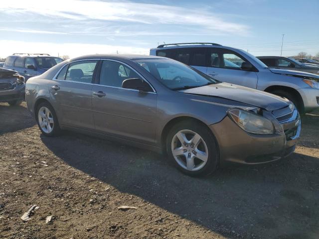 Photo 3 VIN: 1G1ZA5E00AF296400 - CHEVROLET MALIBU 