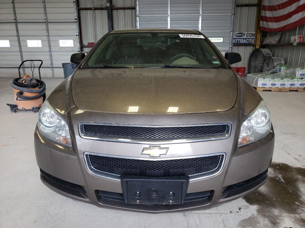 Photo 4 VIN: 1G1ZA5E00CF296870 - CHEVROLET MALIBU 