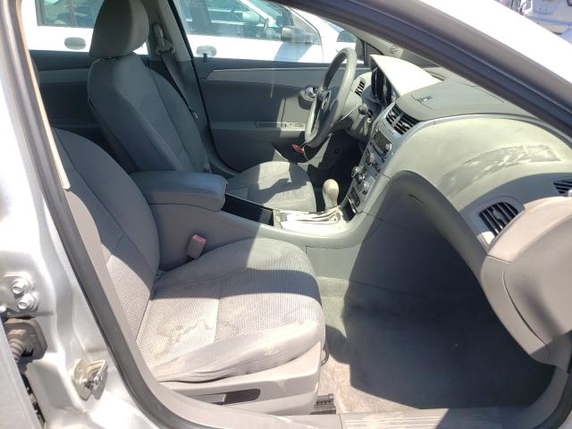 Photo 4 VIN: 1G1ZA5E03AF106508 - CHEVROLET MALIBU LS 