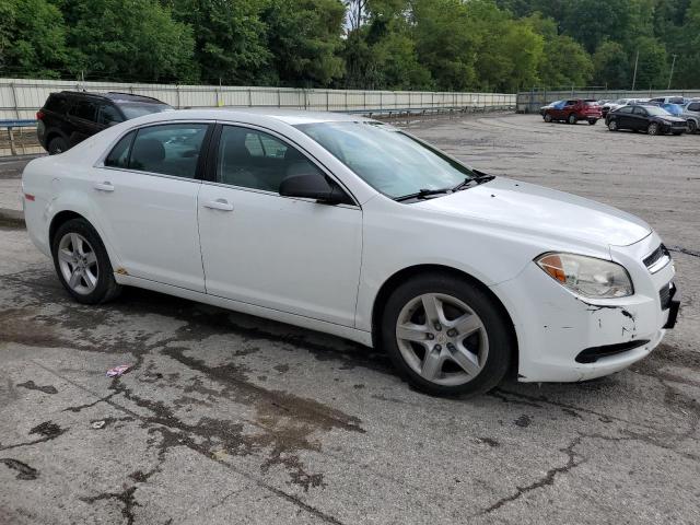 Photo 3 VIN: 1G1ZA5E05CF348204 - CHEVROLET MALIBU LS 