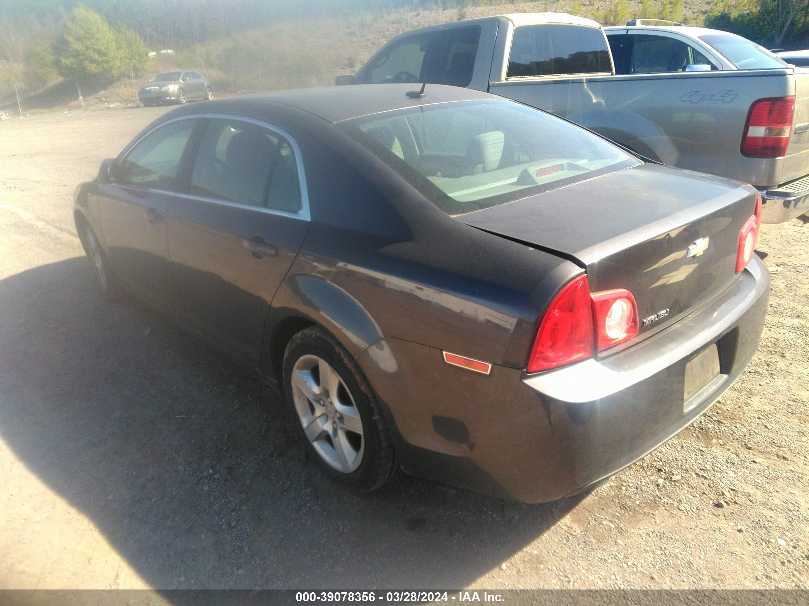 Photo 2 VIN: 1G1ZA5E16BF345657 - CHEVROLET MALIBU 