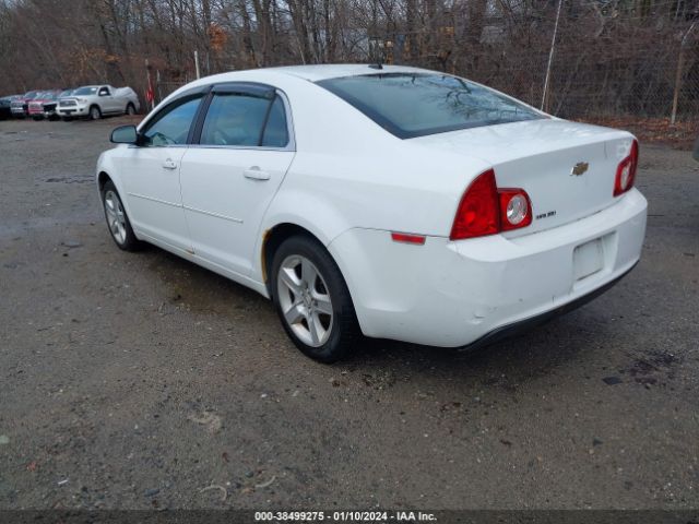 Photo 2 VIN: 1G1ZA5E18BF150062 - CHEVROLET MALIBU 