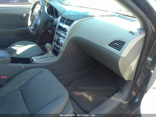 Photo 4 VIN: 1G1ZA5EBXA4124596 - CHEVROLET MALIBU 