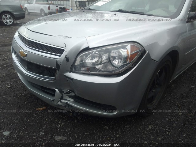 Photo 5 VIN: 1G1ZA5EU3CF388784 - CHEVROLET MALIBU 