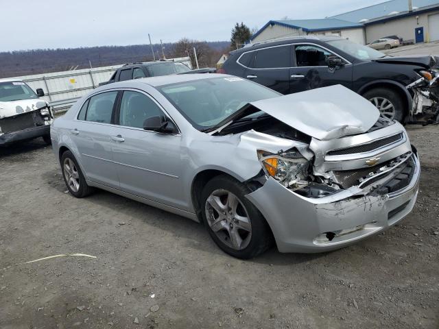 Photo 3 VIN: 1G1ZA5EU3CF388901 - CHEVROLET MALIBU 