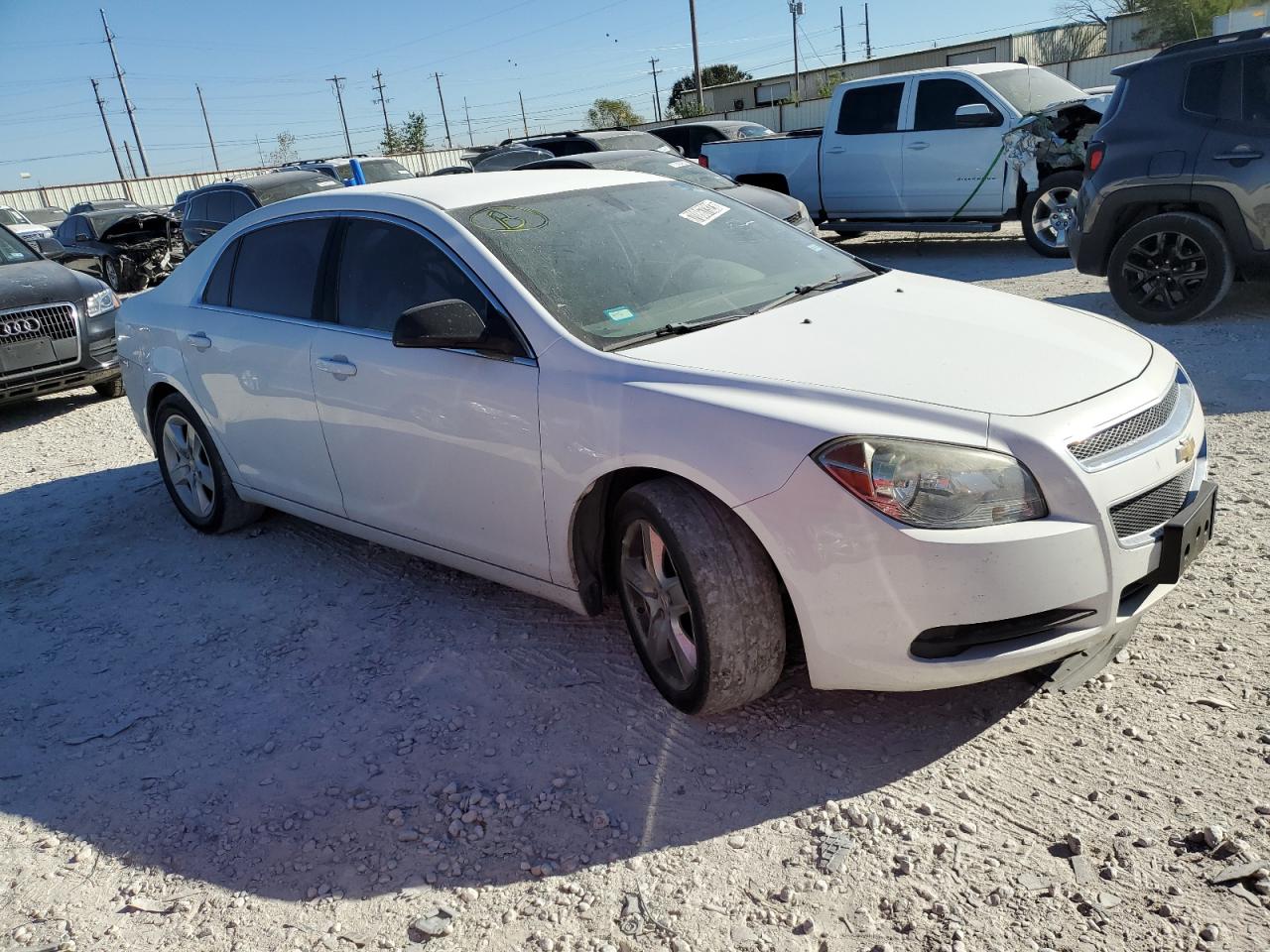 Photo 3 VIN: 1G1ZA5EU5BF310599 - CHEVROLET MALIBU 