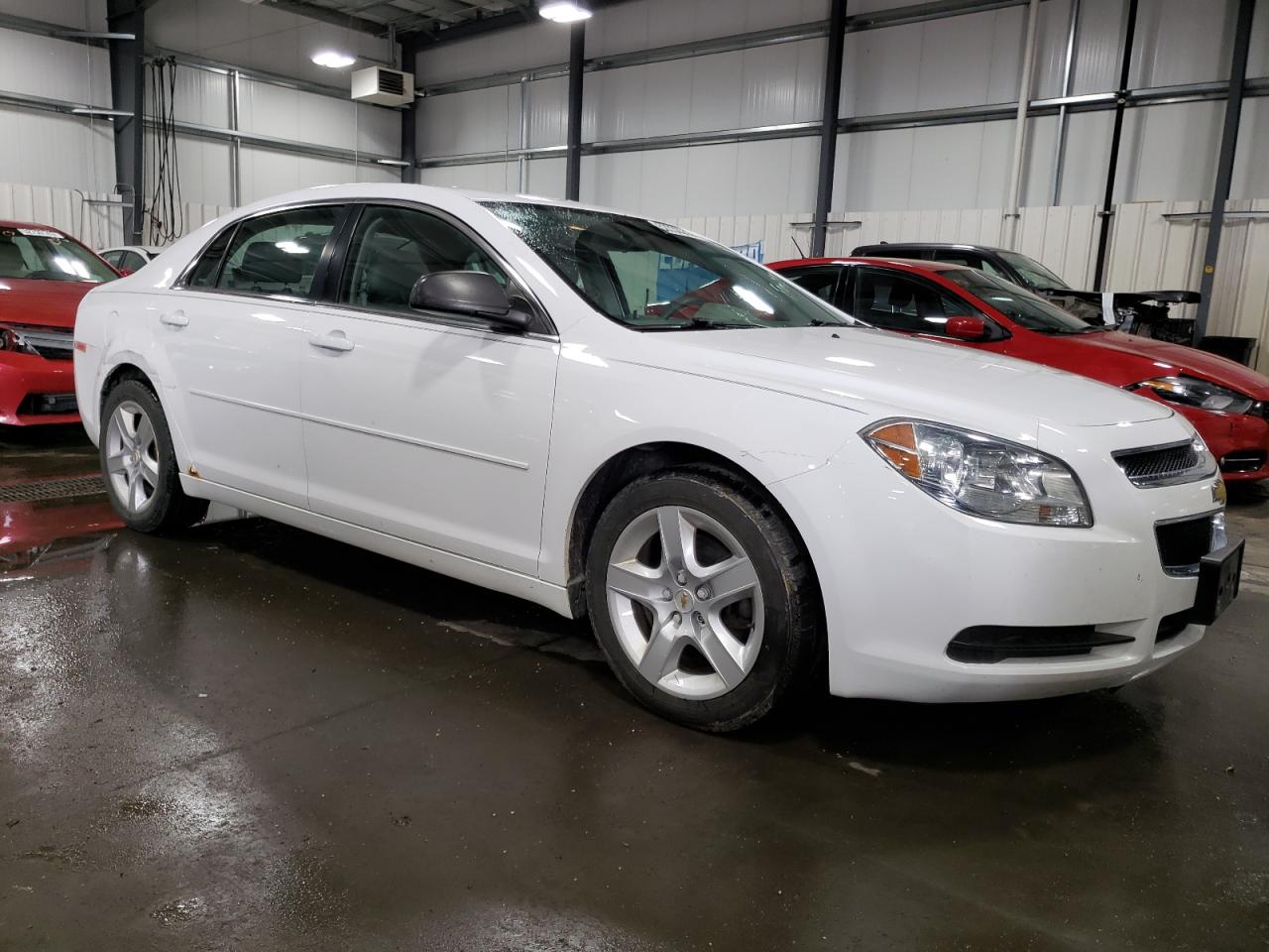 Photo 3 VIN: 1G1ZA5EU5CF391198 - CHEVROLET MALIBU 