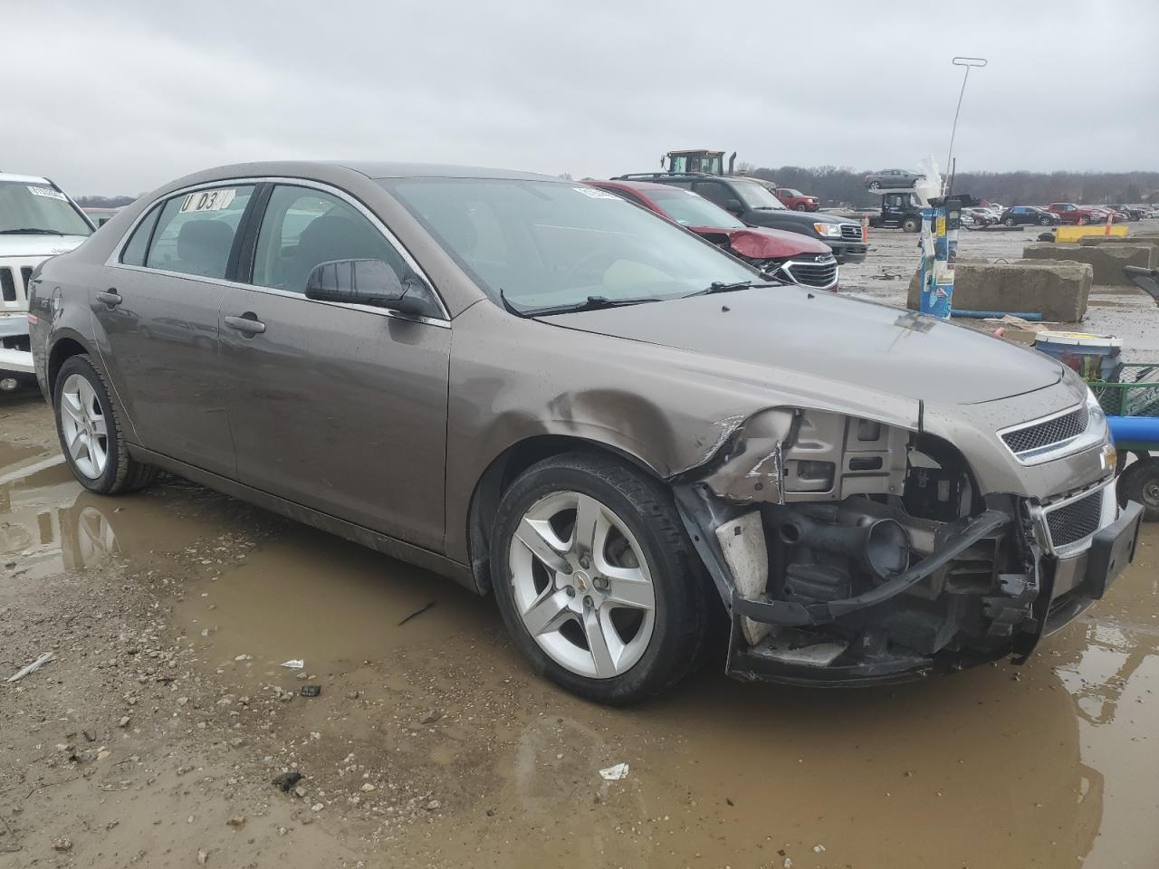 Photo 3 VIN: 1G1ZA5EU8BF320723 - CHEVROLET MALIBU 