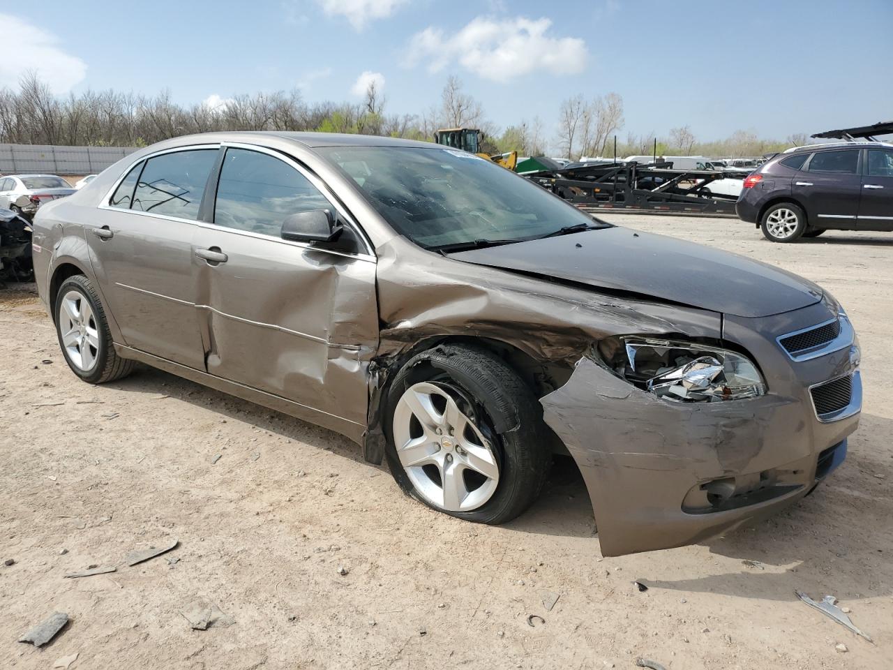 Photo 3 VIN: 1G1ZA5EUXBF185647 - CHEVROLET MALIBU 