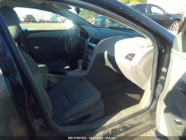 Photo 4 VIN: 1G1ZB5E01CF210639 - CHEVROLET MALIBU 