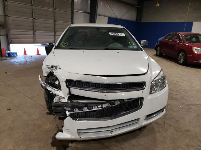 Photo 4 VIN: 1G1ZB5E03CF149827 - CHEVROLET MALIBU LS 