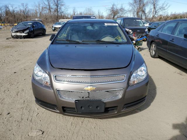 Photo 4 VIN: 1G1ZB5E03CF174307 - CHEVROLET MALIBU LS 