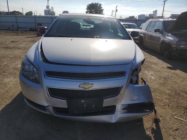 Photo 4 VIN: 1G1ZB5E03CF177708 - CHEVROLET MALIBU LS 